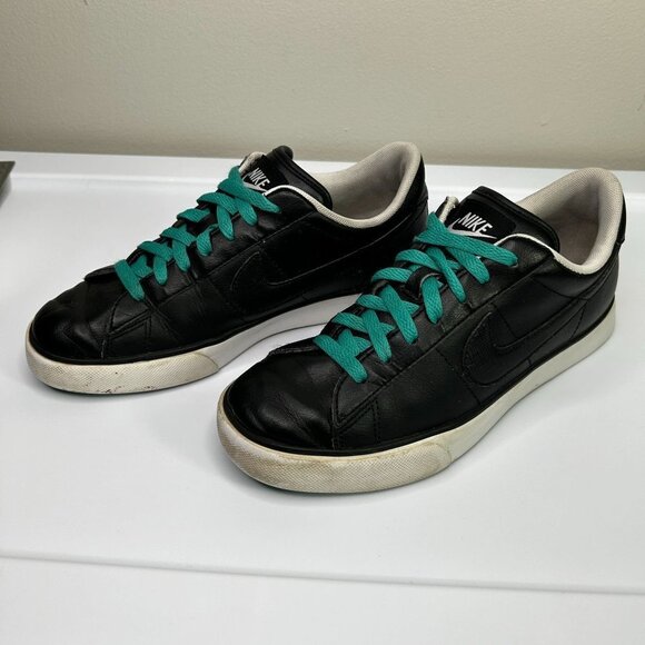 FINAL ❌❌Black nike low tops size 8.5 - Picture 2 of 10